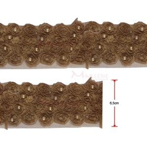 Passamanaria flor 4 fileiras com pérolas bege escuro por metro