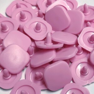 Botão de pressão Ritas 15mm quadrado com 50 unidades